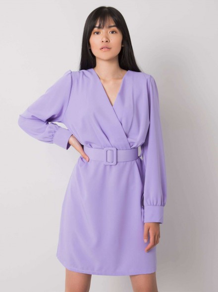 pútavé fialové šaty